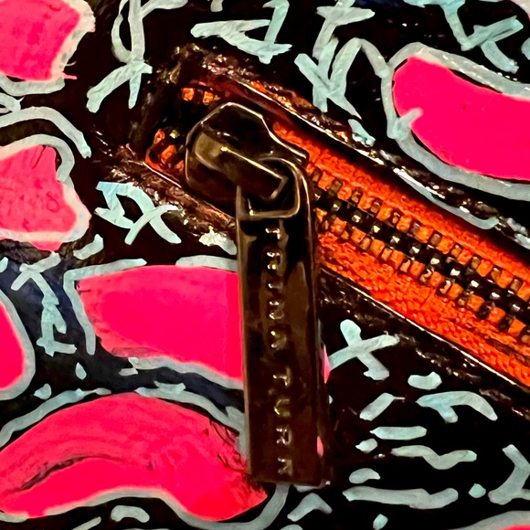 Classic Turk - Picture 4 of 4